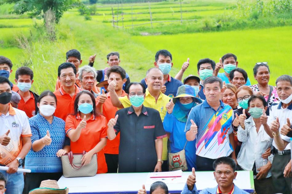 ร่วมพัฒนาเส้นทางสัญจรและขนส่งสินค้าทางการเกษตร ในช่วงรอยต่อของทั้ง 2 ตำบล